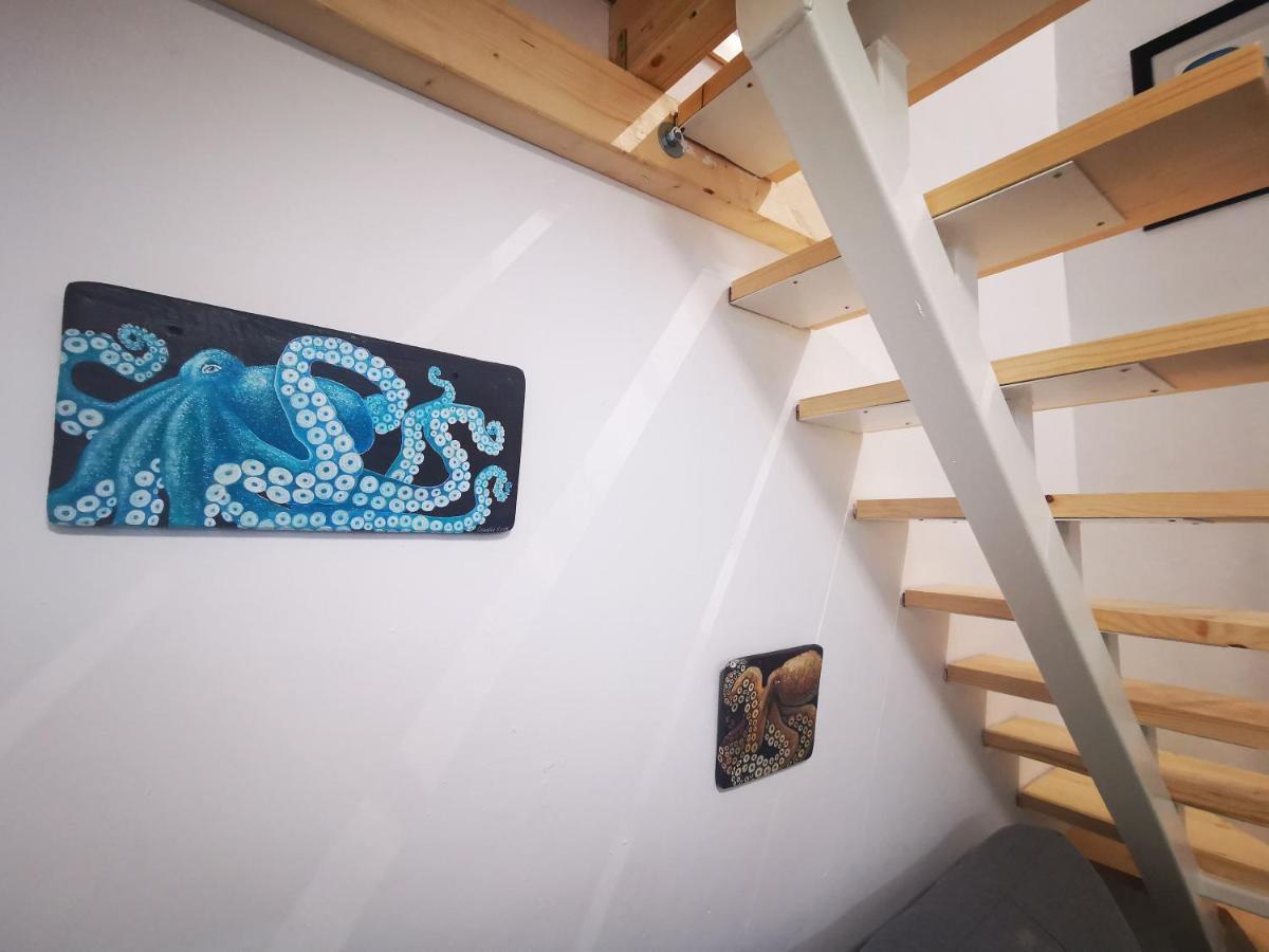 Atlantis Surf Hostel Moya  Exterior photo