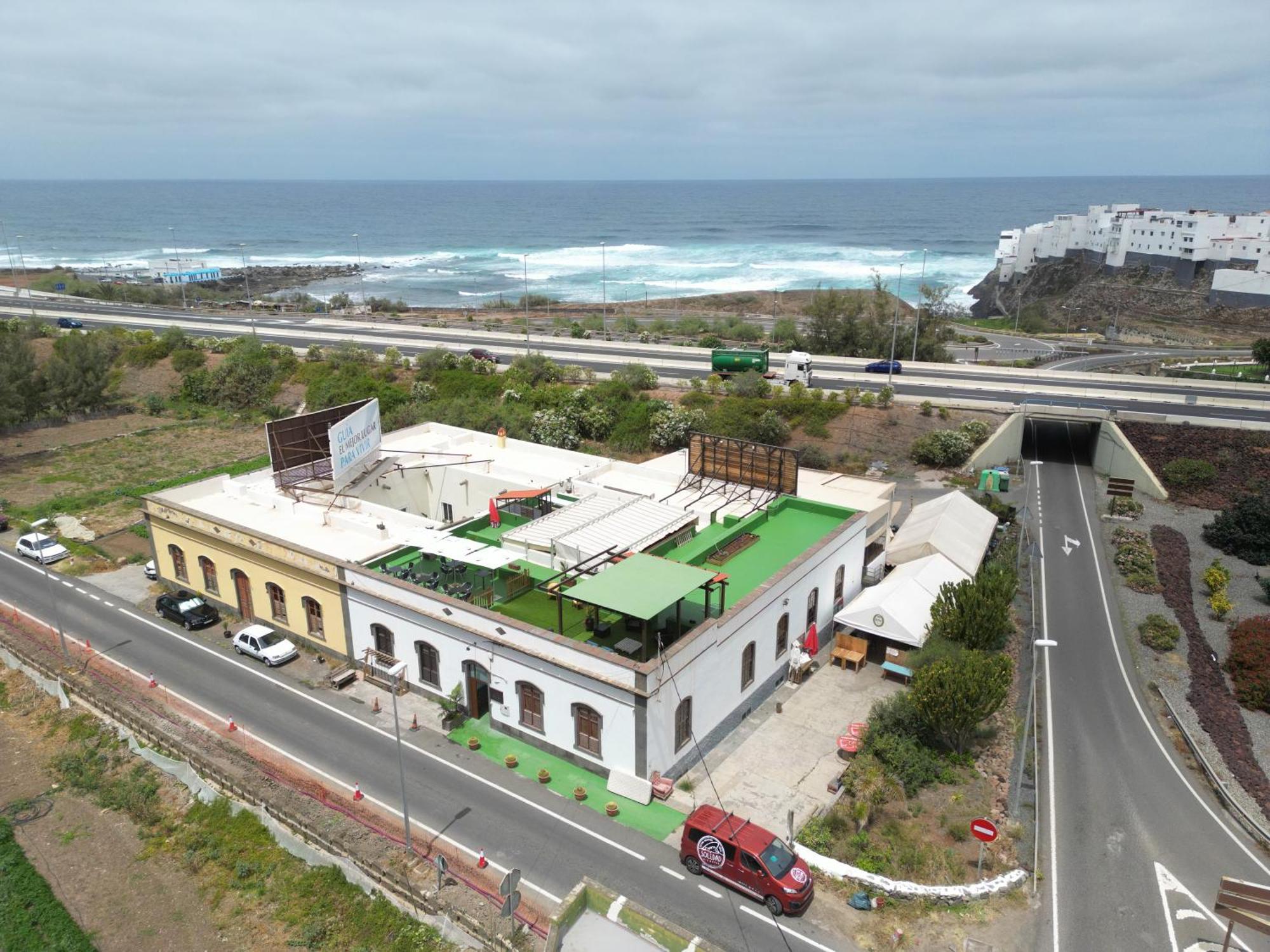 Atlantis Surf Hostel Moya  Exterior photo