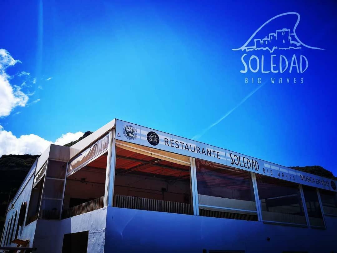 Atlantis Surf Hostel Moya  Exterior photo